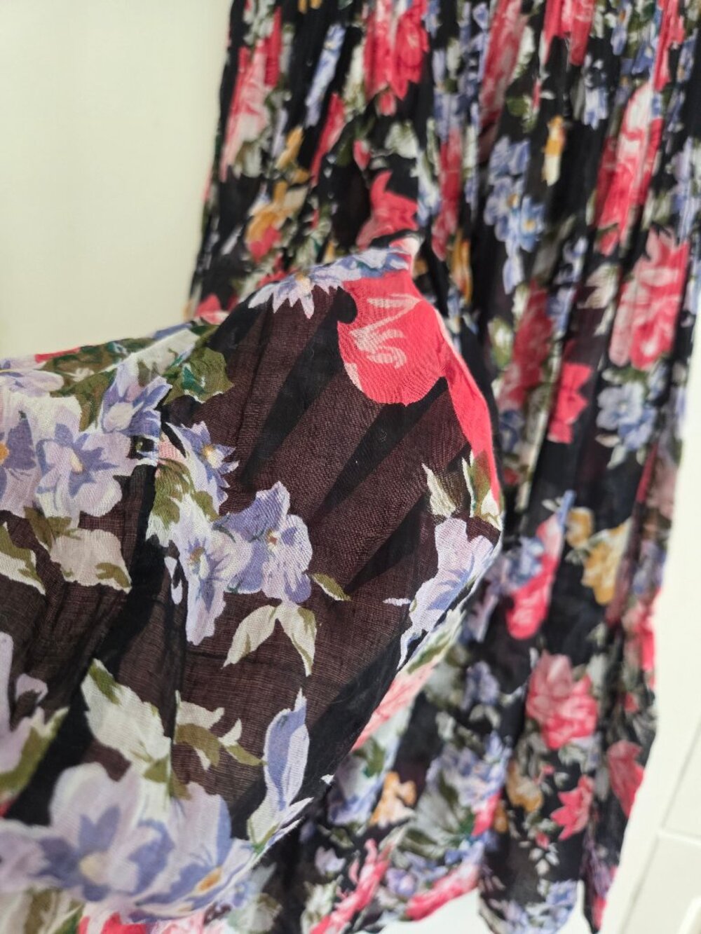 Vintage Floral Midi Skirt | Soft & Romantic - Picture 4 of 8
